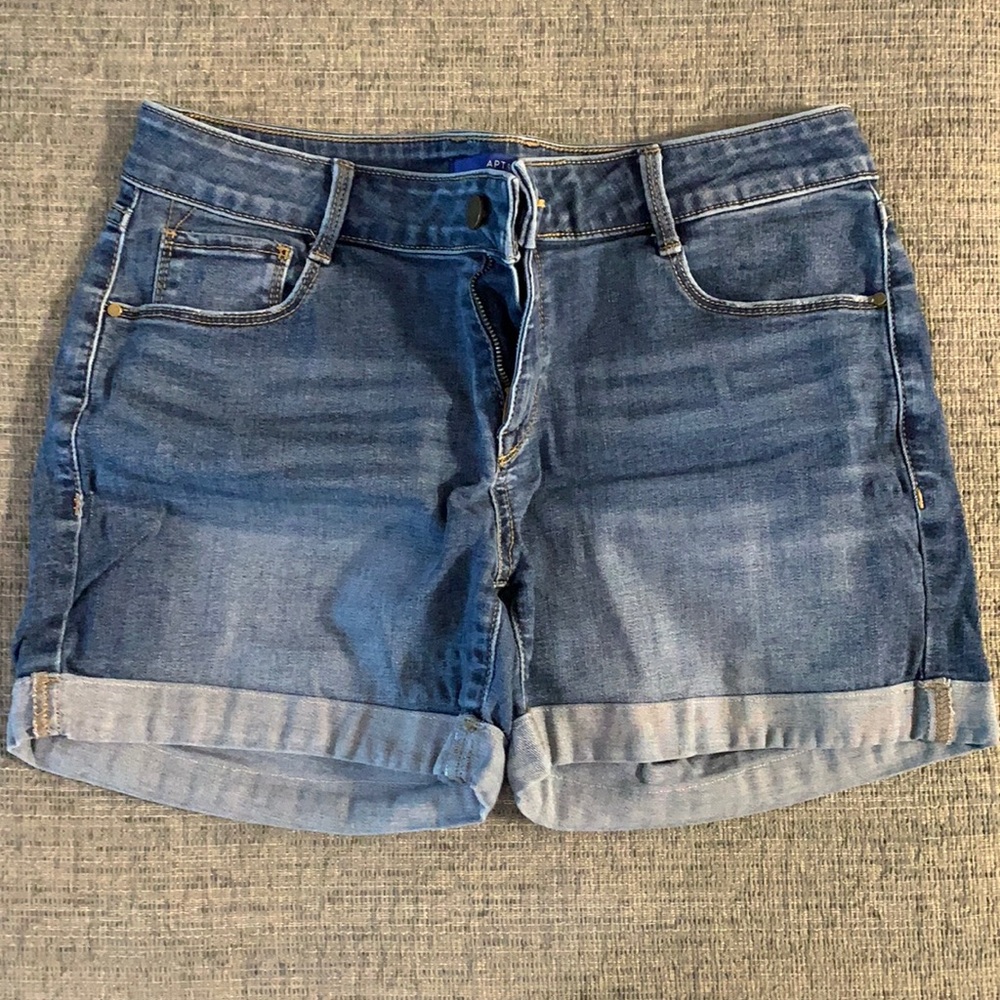 Women’s Jean shorts